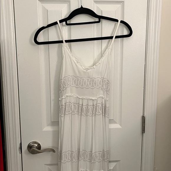 Jessica Simpson Dresses & Skirts - Jessica Simpson White Maxi Dress Size Medium